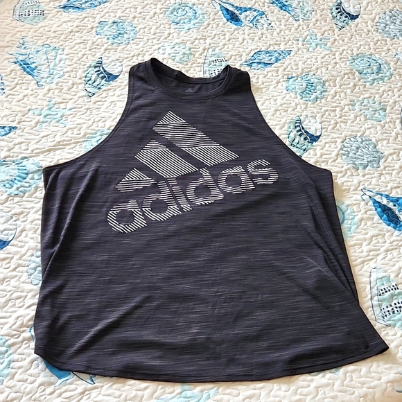 Adidas racerback tank size XL - Picture 1 of 4